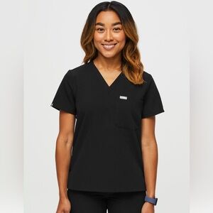 Figs Catarina One Pocket Scrub top